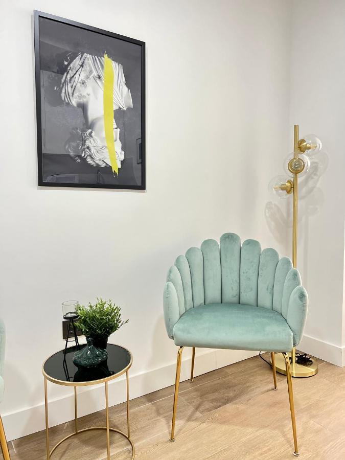 Crysoyle Apartment Barcelona Next To Camp Nou Л'Успіталет-да-Любрагат Екстер'єр фото