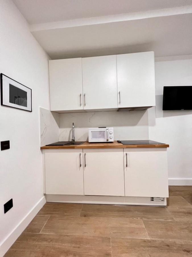 Crysoyle Apartment Barcelona Next To Camp Nou Л'Успіталет-да-Любрагат Екстер'єр фото