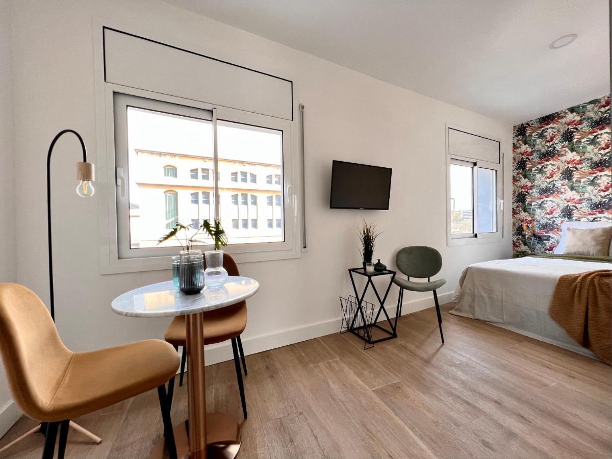 Crysoyle Apartment Barcelona Next To Camp Nou Л'Успіталет-да-Любрагат Екстер'єр фото