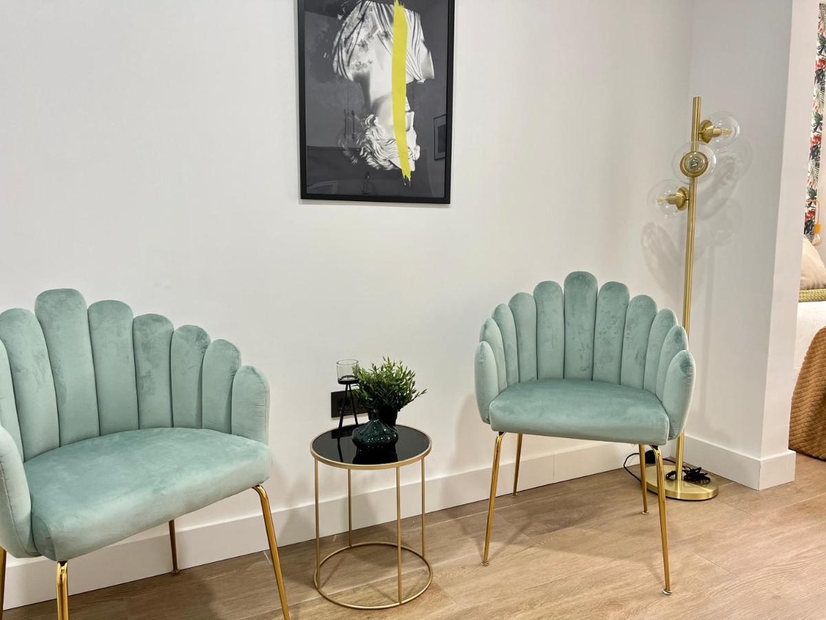 Crysoyle Apartment Barcelona Next To Camp Nou Л'Успіталет-да-Любрагат Екстер'єр фото