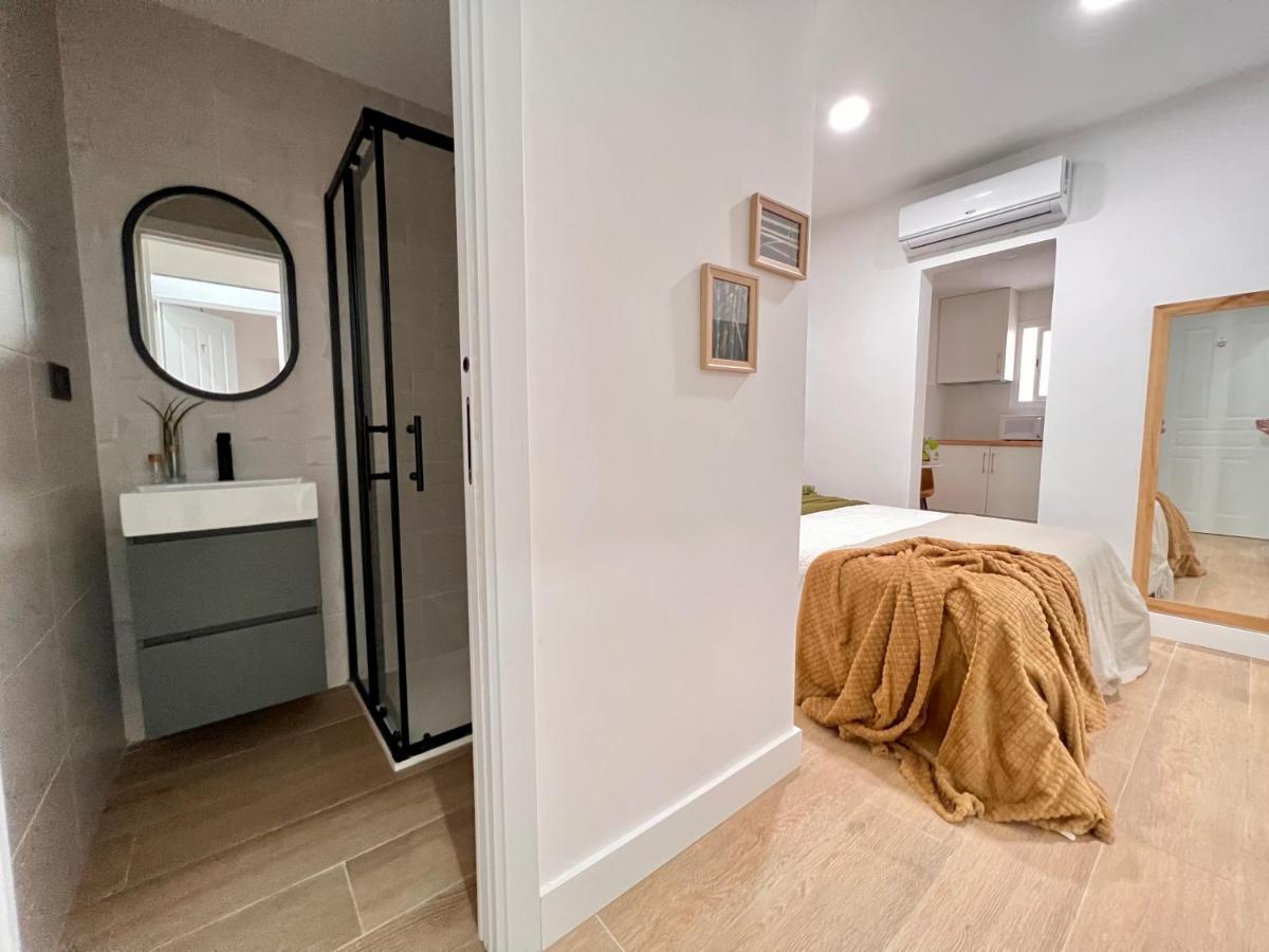 Crysoyle Apartment Barcelona Next To Camp Nou Л'Успіталет-да-Любрагат Екстер'єр фото